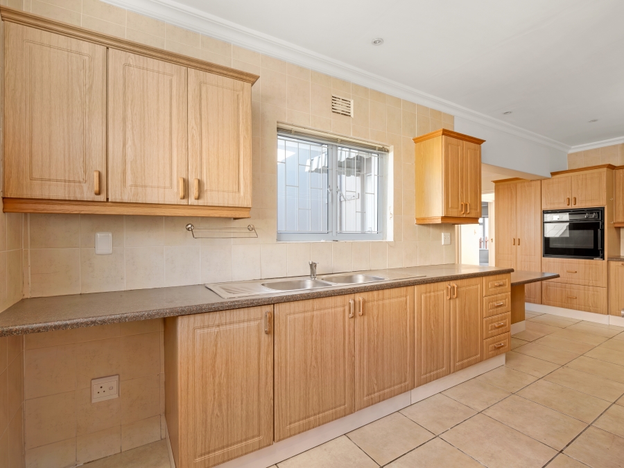 3 Bedroom Property for Sale in Hunters Estate Western Cape